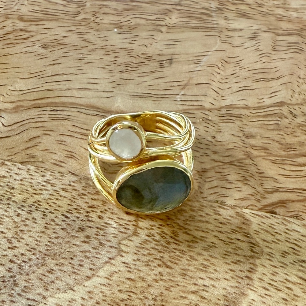 Labradorite and Moonstone Ring, 7 - Picture 4 of 4